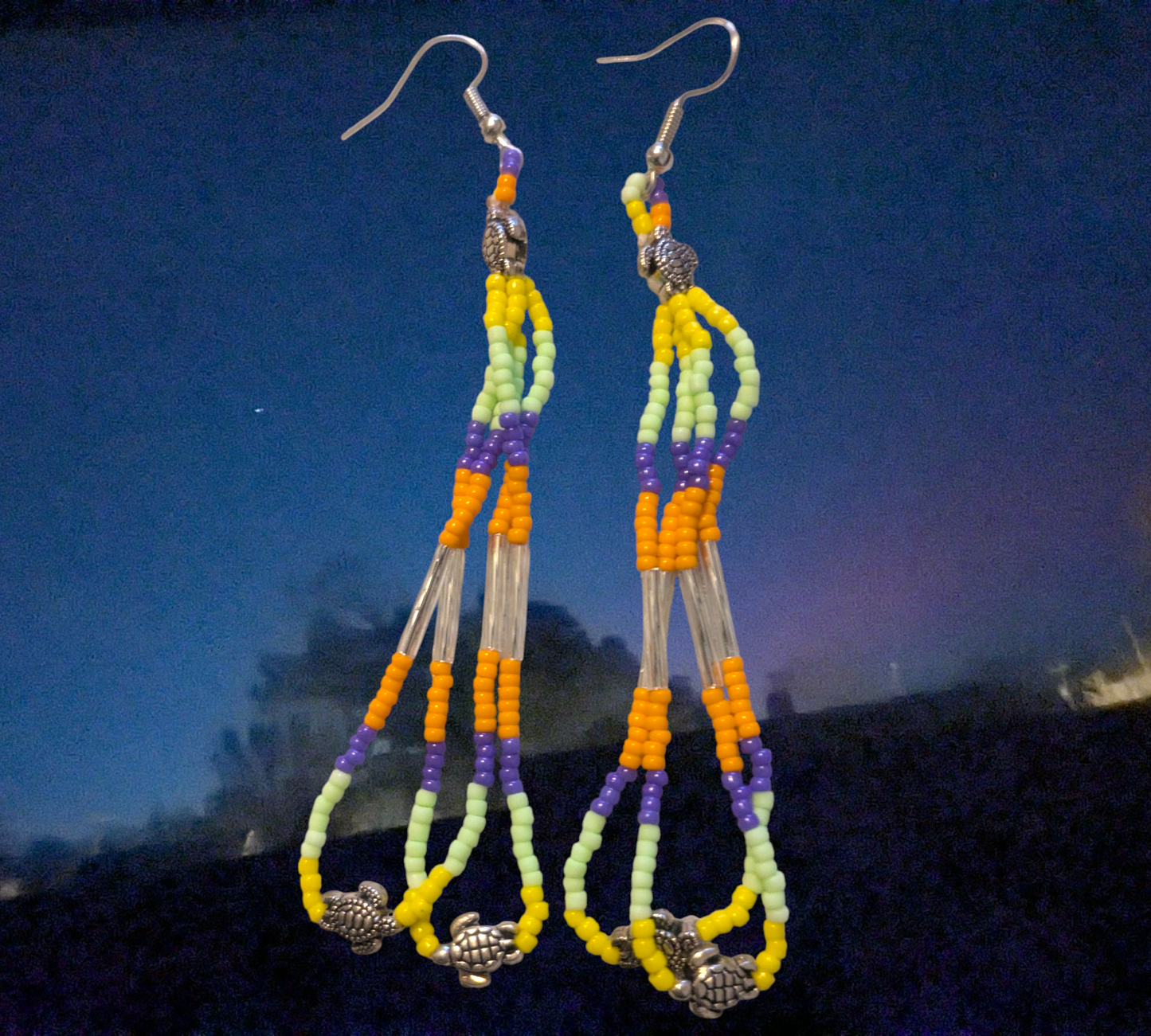 Handmade Beaded Dangle Earrings w/Sea Turtles