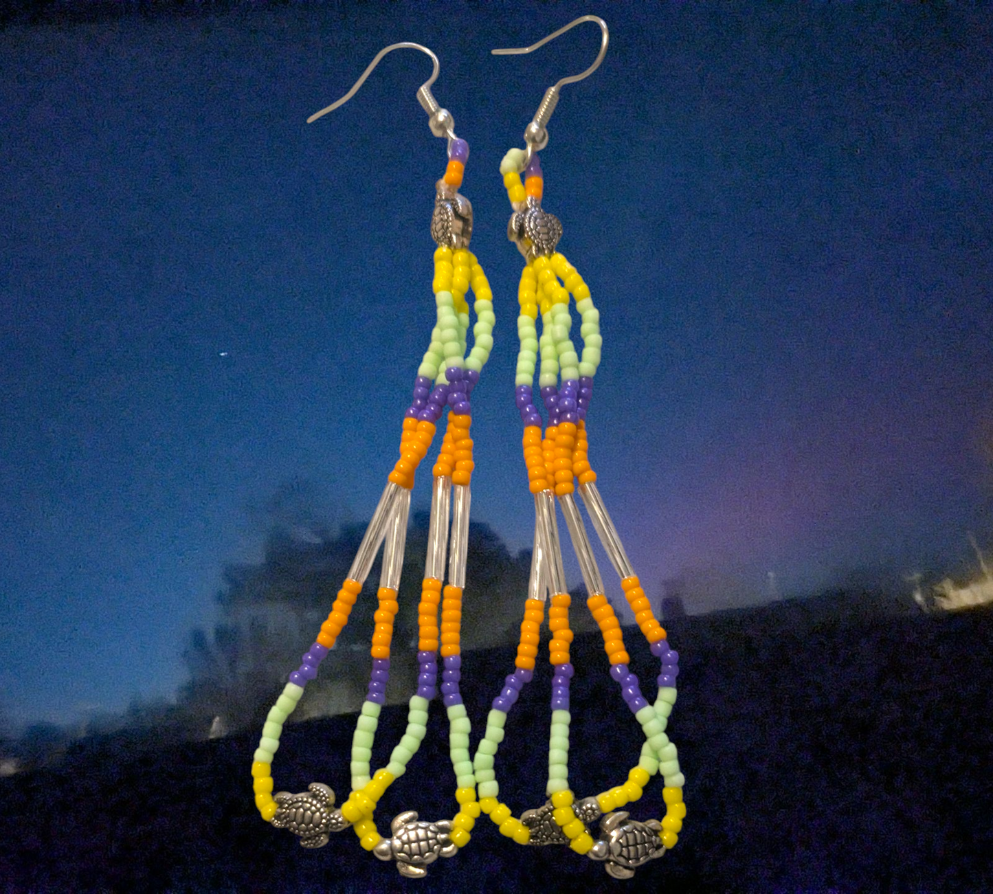 Handmade Beaded Dangle Earrings w/Sea Turtles